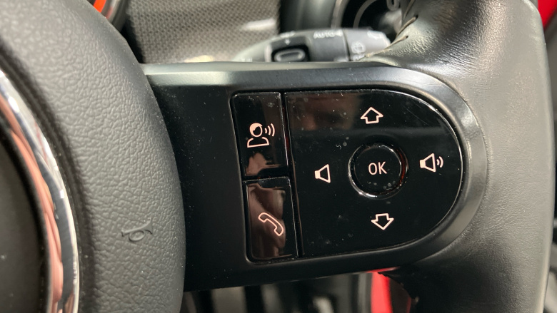 MINI Hatchback 1.5 Cooper Exclusive 5dr Auto Petrol Hatchback